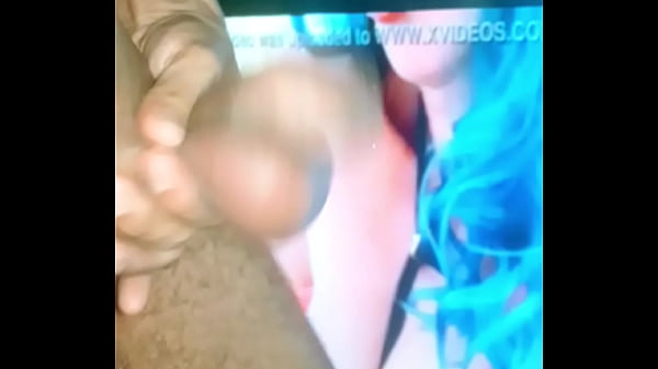 Comi minha tia deliciosa